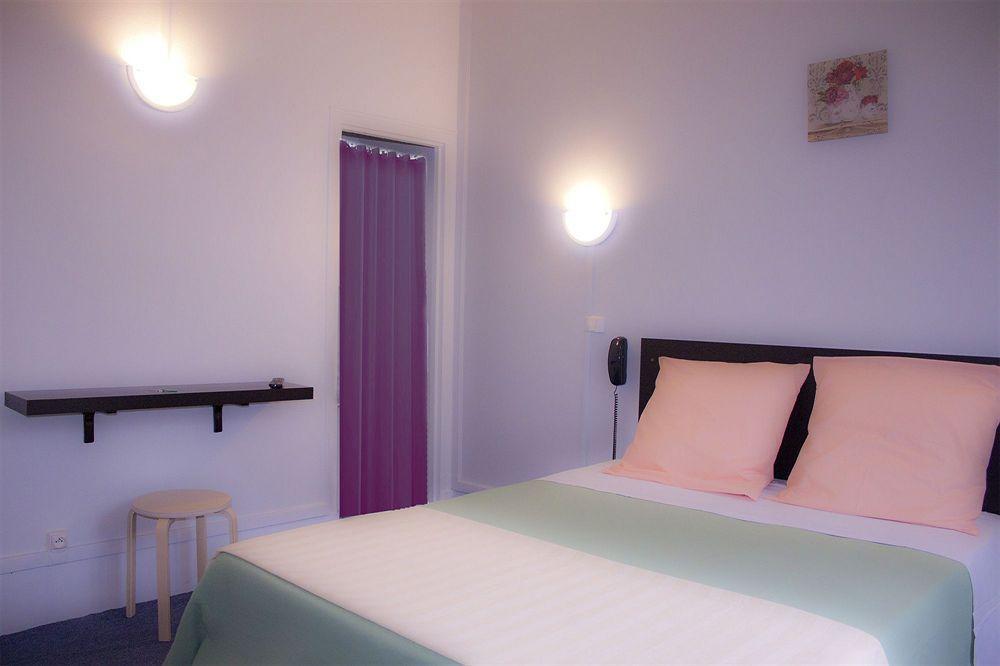 Hotel Bien-Etre Párizs Kültér fotó